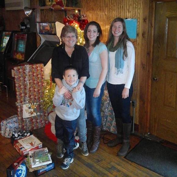 Laurie Biersteker - Poshmark Profile Picture of Laurie Biersteker (@laurieb02) on Poshmark