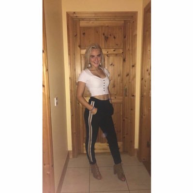 Profile Picture of Jodie Duffy  👑 💁🏼‍♀️ (@DuffyJodiex) on Twitter