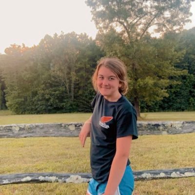 Profile Picture of Gracie Patterson (@GracieP02354065) on Twitter