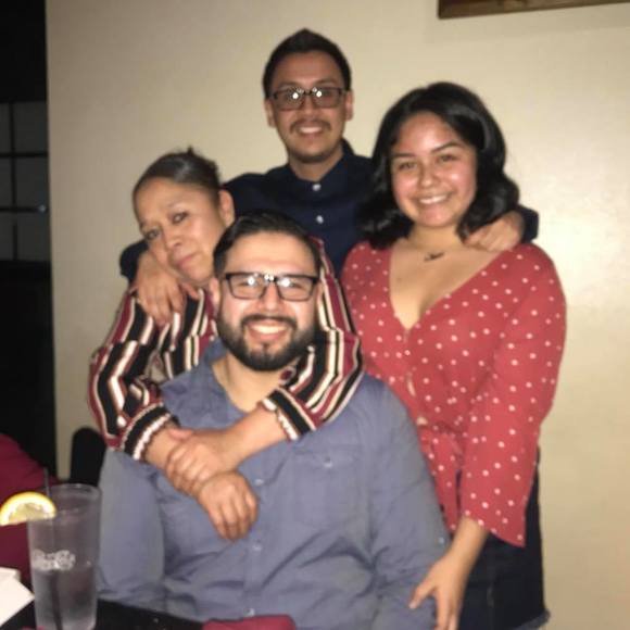 Profile Picture of Aura Velasquez (@aura_velasquez) on Poshmark