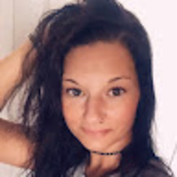 Profile Picture of Danny Lemonnier (@firstladyncb09) on Poshmark