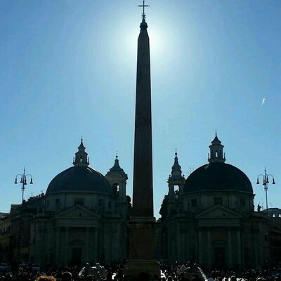 Profile Picture of Roberta Mazza (@RobiM35) on Twitter