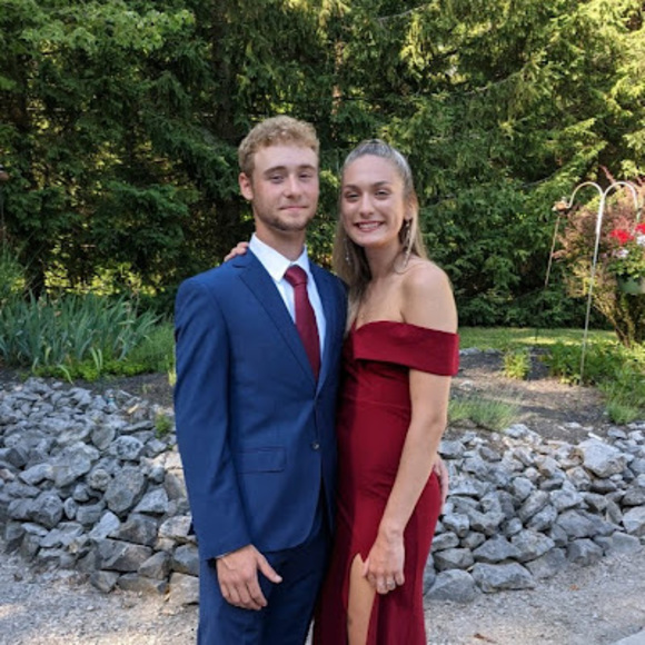 Profile Picture of Jamie Tylock (@tylockjd) on Poshmark