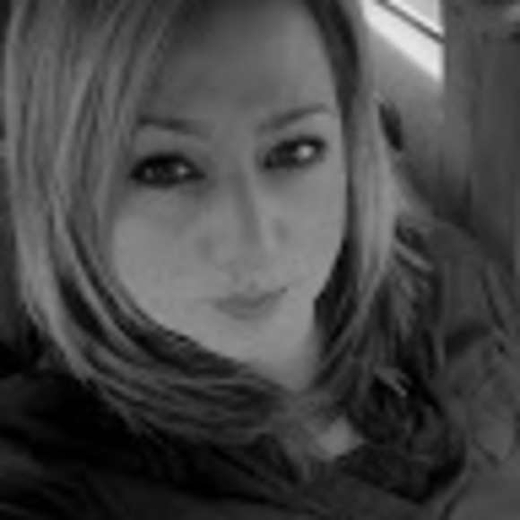 Profile Picture of Eli Rubilar (@elirubilar92) on Poshmark