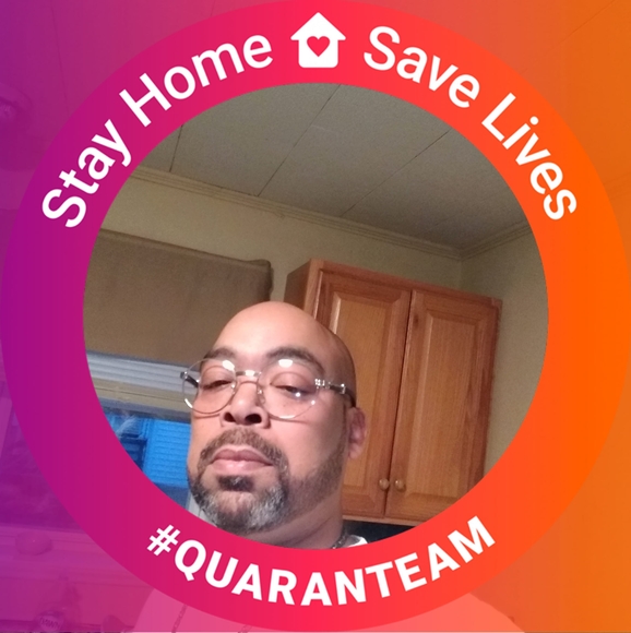 Profile Picture of Carlos Garrett (@carlosgarrett) on Poshmark