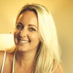 Profile Picture of Jules (@cleanbeautyjules) on Instagram