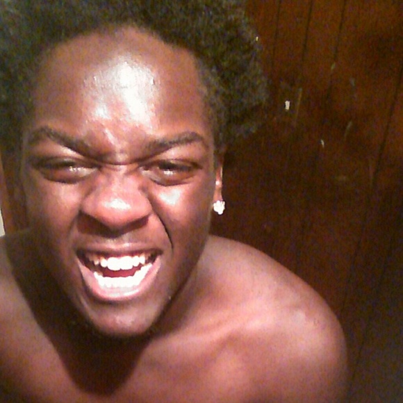 Profile Picture of Tommie Jackson (@freak_so_fancy) on Poshmark