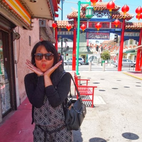 Profile Picture of Adriana Choi (@smiley_jen) on Poshmark