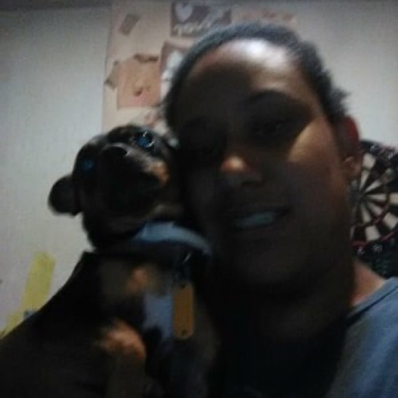 Profile Picture of Crystal Beasley (@cher1394) on Poshmark