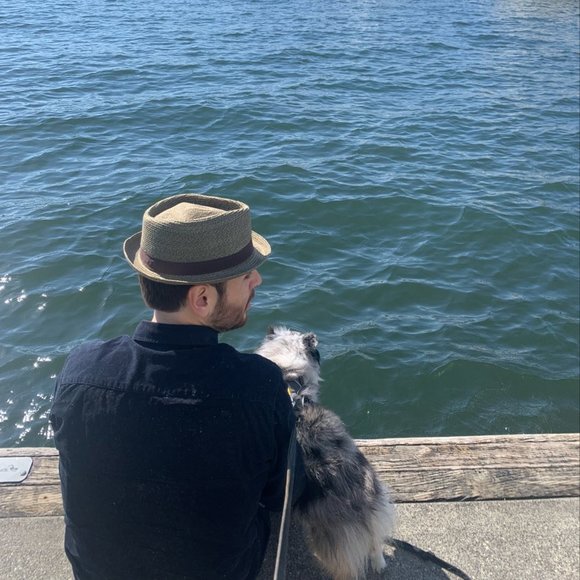 Profile Picture of Ricardo Maertens (@ricardomaertens) on Poshmark