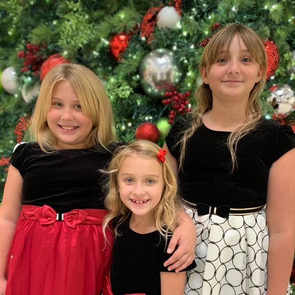 Morgan Hooyboer - Poshmark Profile Picture of Morgan Hooyboer (@hooyboer1111) on Poshmark