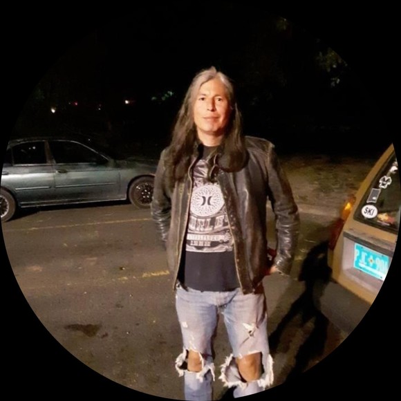 Profile Picture of John Montoya (@jamontoya923) on Poshmark
