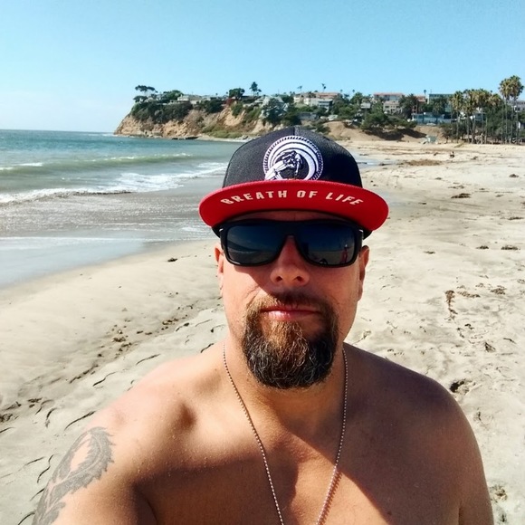 Profile Picture of David Harman (@love4army92) on Poshmark