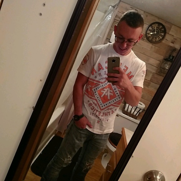 Profile Picture of Austin Vanhook (@vanhooker) on Poshmark