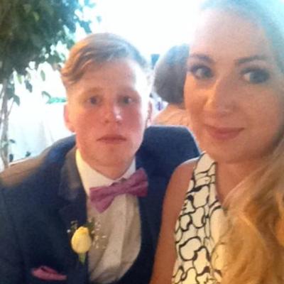 Profile Picture of Victoria Brickenden (@vickibrickenden) on Twitter