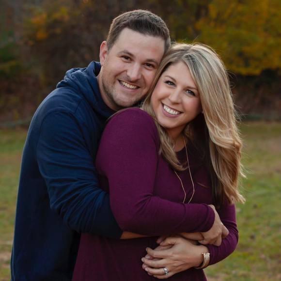 Profile Picture of Erin Norvish (@en2212) on Poshmark