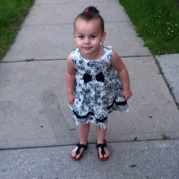 Profile Picture of Janitza C (@jcoll1105) on Poshmark