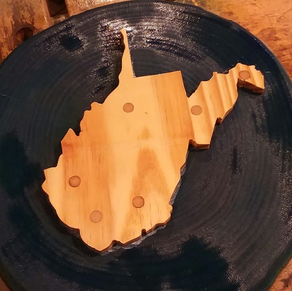 Profile Picture of Johnny Mitchell (@johnnymitche911) on Poshmark