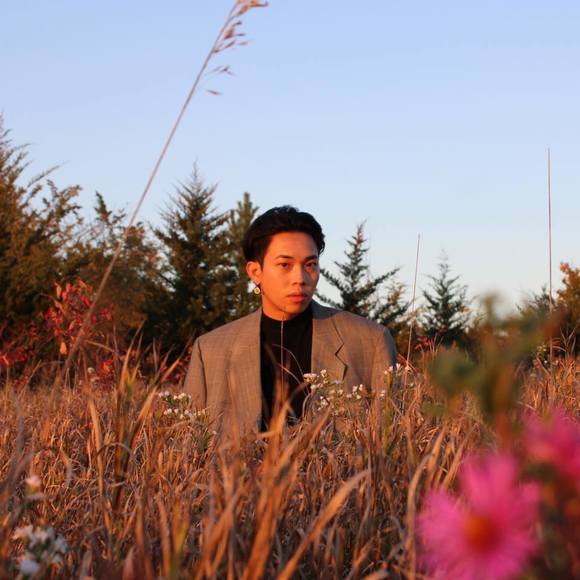 Profile Picture of Khoi Do (@khoido99) on Poshmark