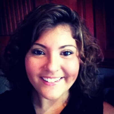 Profile Picture of Emma Oliver (@emmaoliver15) on Twitter