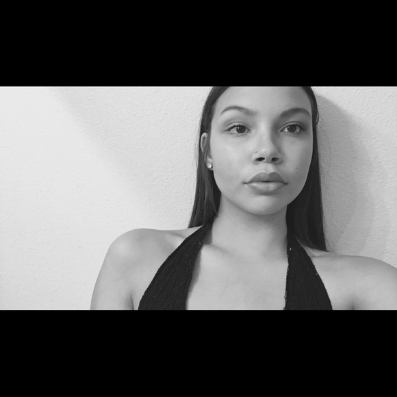 Profile Picture of Emma Primo (@emma666grace) on Poshmark