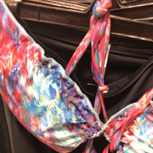 Mariana Silva - Poshmark Profile Picture of Mariana Silva (@marsilva221) on Poshmark