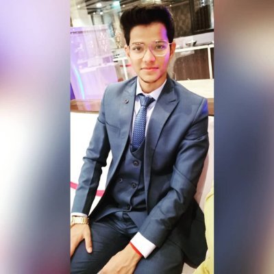 Profile Picture of Vineet Tyagi (@vineettyagi96) on Twitter