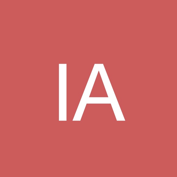 Profile Picture of Ian Archibald (@ianarchibald) on Poshmark
