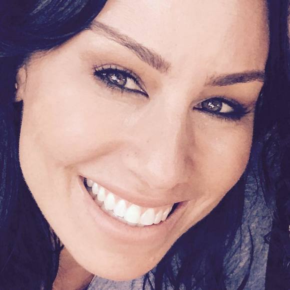 Deborah Polverino-bredy - Poshmark Profile Picture of Deborah Polverino-bredy (@deborahpbredy) on Poshmark