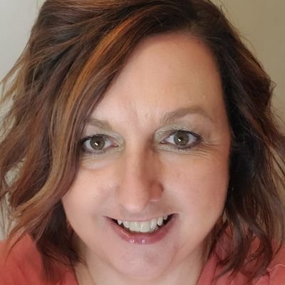 Profile Picture of Tracey Hardesty (@traceyhardesty) on Twitter