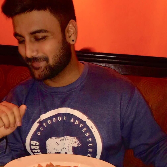 Profile Picture of Dilan Patel (@dilpatel44) on Poshmark