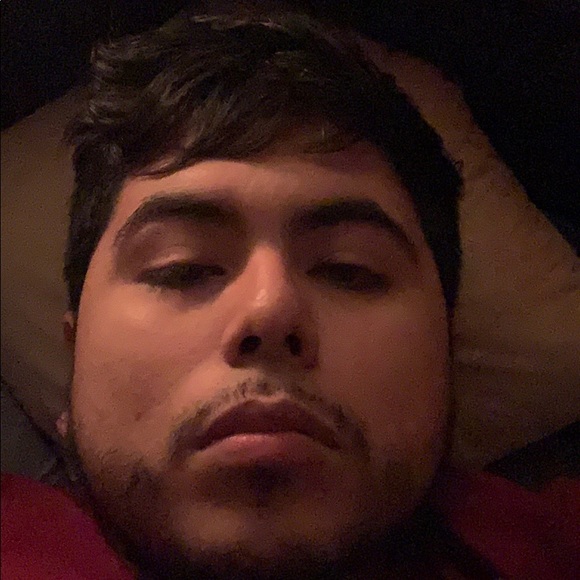 Profile Picture of Aaron felipe Bautista jaquez (@aaronbautista04) on Poshmark