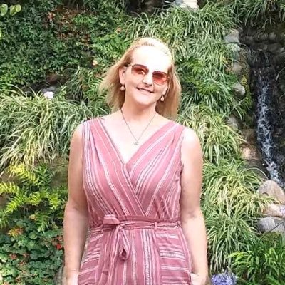 Profile Picture of Christine Lovett (@SoCalRealtor951) on Twitter