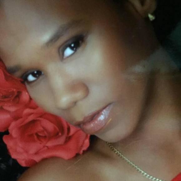 Profile Picture of Jamella Cooper (@jamella_cooper) on Poshmark