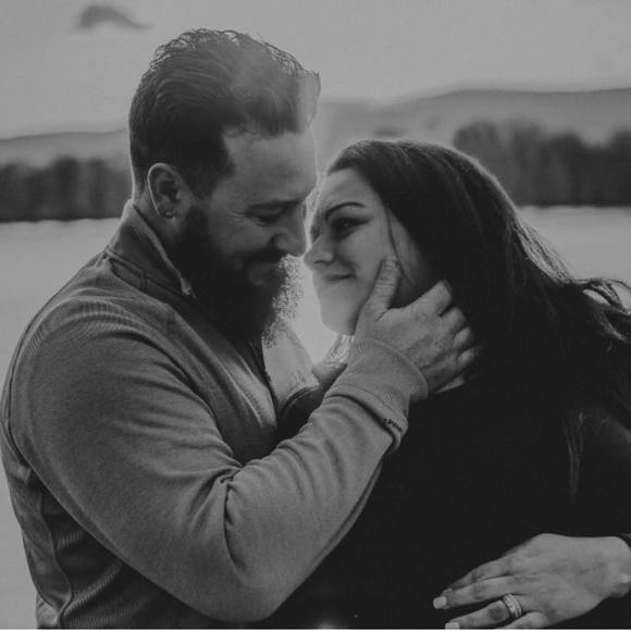 Profile Picture of Rebekah Latshaw (@rebekahlatshaw) on Poshmark