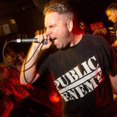 Profile Picture of Tim McMahon (@DoubleCrossXX) on Twitter