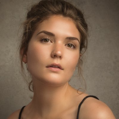 Profile Picture of Lyla Schillinger (@LylaSchillinger) on Twitter