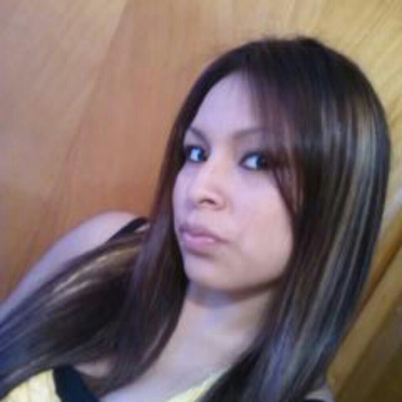 Profile Picture of Clarissa Cabrera (@marta56) on Poshmark