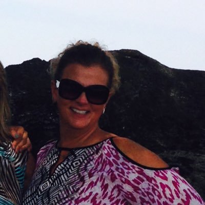 Profile Picture of Laura Helms (@southerncitygal) on Twitter