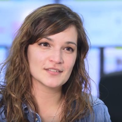 Profile Picture of Audrey (@LeeLoo444) on Twitter
