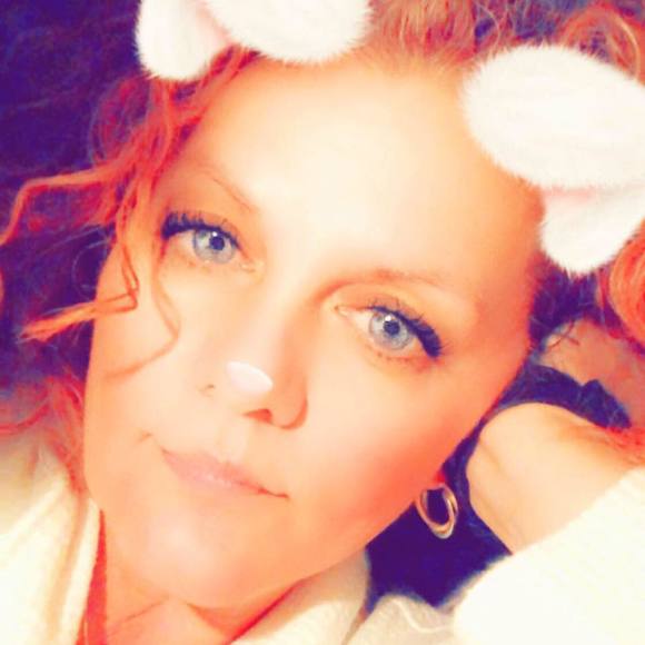 Profile Picture of Nichole Ernest mikesell (@nmikesell) on Poshmark