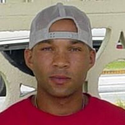 Profile Picture of Jeremy Oakley (@Green0913) on Twitter