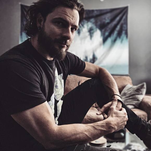 Profile Picture of Brian Brutto (@bruttoskeez) on Poshmark