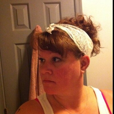 Profile Picture of Kelly Riggle (@kmrctr) on Twitter