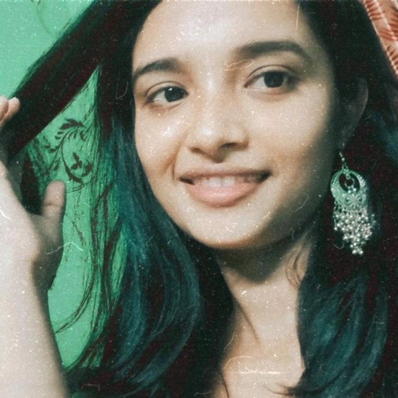 Profile Picture of Moly Haque (@molyhaque98) on Poshmark