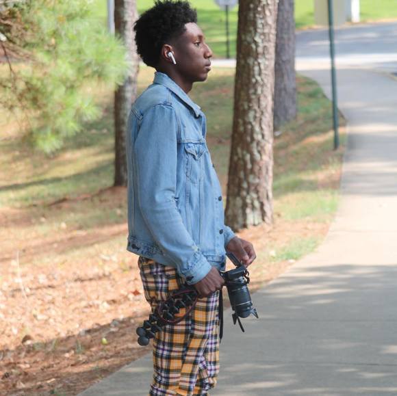 Profile Picture of Dominique Palmer (@dominiquepal362) on Poshmark