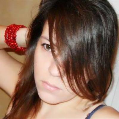 Profile Picture of Shayla Hughes (@eat_me_alive) on Twitter