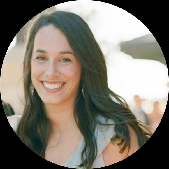 Profile Picture of Leah Chansky (@leahchansky) on Poshmark
