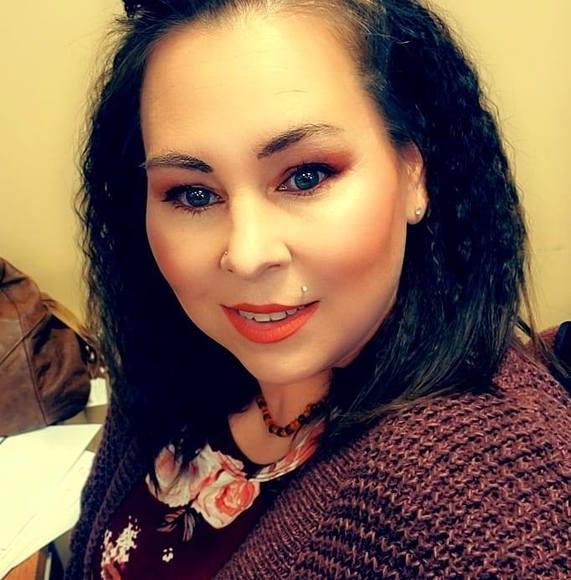 Profile Picture of Kim Leckness (@kleckness) on Poshmark