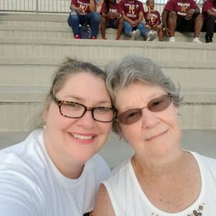 Profile Picture of Dee Holt (@DeeHolt92625484) on Twitter